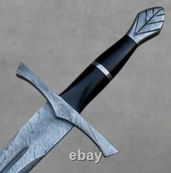 1 Of A Kind Hand Made Damascus Steel Hunting Dagger Sword Handle Resin & Pommel