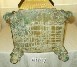 ANTIQUE ORNATE BRASS COAL WOOD HOD SCUTTLE BOX With INSERT LION HEAD HANDLES (118)