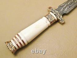 Beautiful handmade Damascus steel hunting sword with bone & brass handle