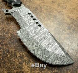 Handmade Hunter Tracker Knife, Damascus Forged Blade, Bull Horn Handle 9