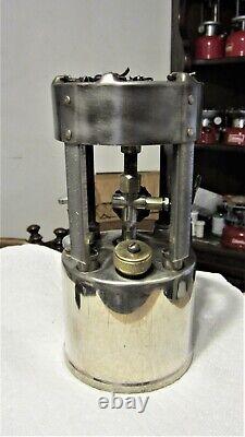 Vtg A-46 COLEMAN Model 530 GI Military Camping STOVE WithCase &handle